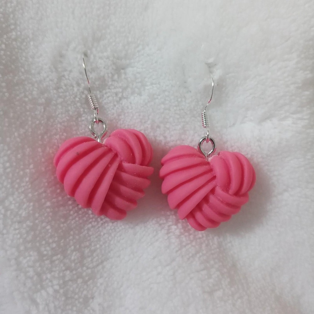 Pink resin heart earrings